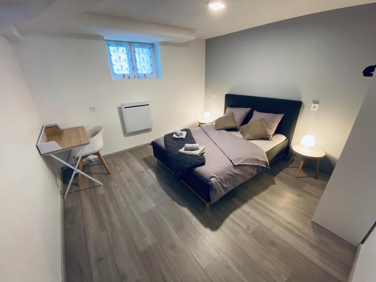 Appartement Moderne et Parking Privé Toul Esterno foto